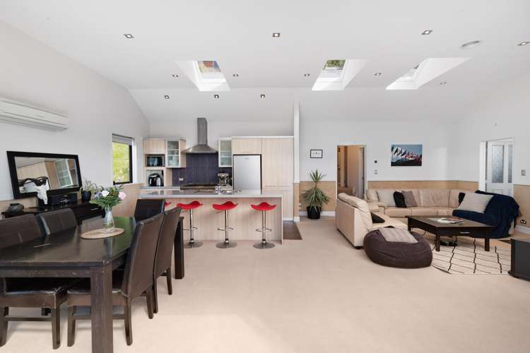 22 Greenstone Place Fernhill/Sunshine Bay_16