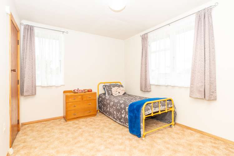 10 Byron Road Enderley_13