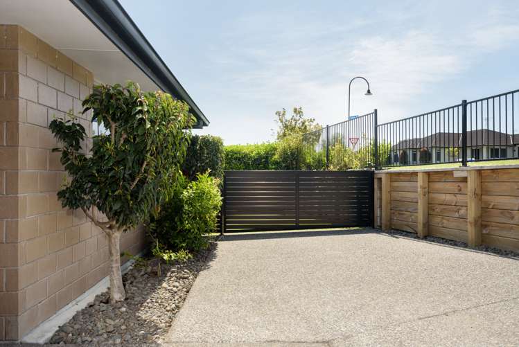 4 Falcon Drive Welcome Bay_14