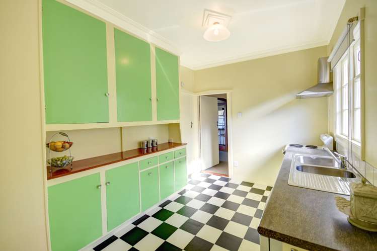 37 Totara Street Ravensbourne_6