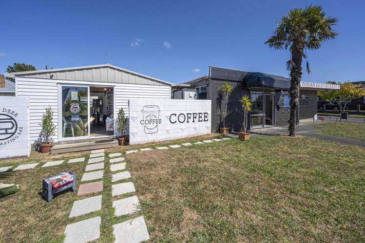 4 Ussher Place Pakuranga Heights_1