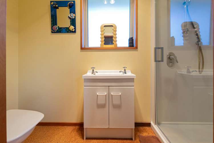 7 Kings Drive Wanaka_25