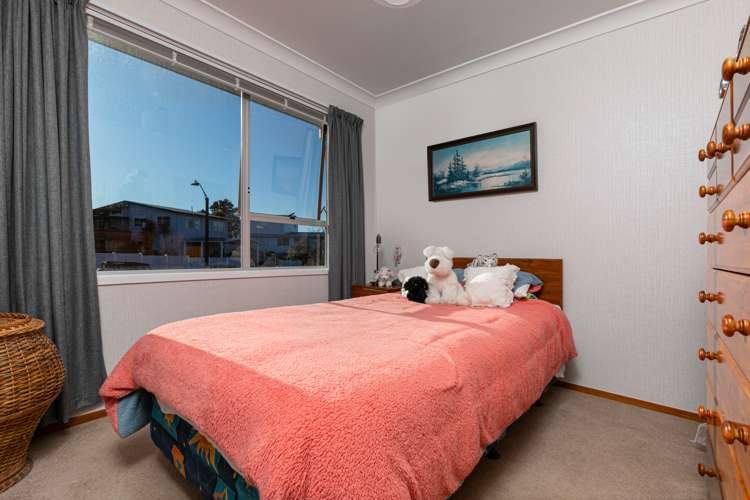 56 Rosewarne Crescent Glendene_14