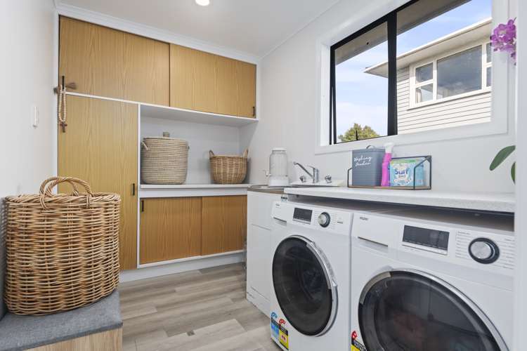 20 Somerset Crescent Highbury_11