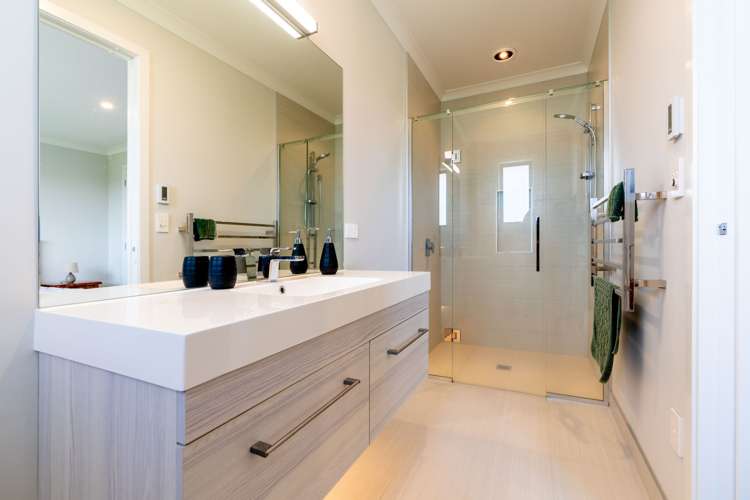 39 Lake Road Ohaupo_23