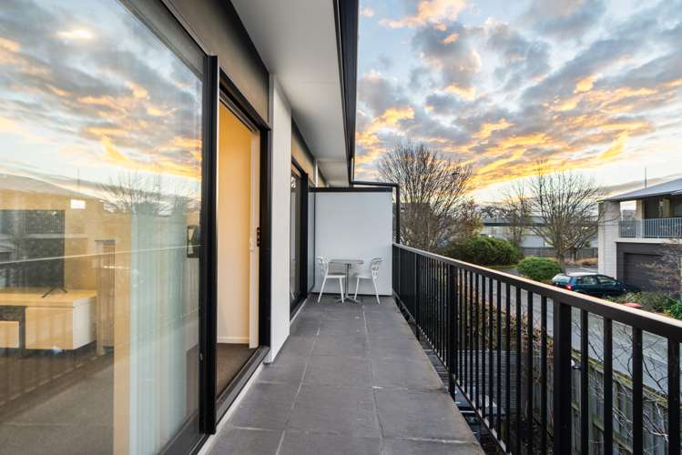 13/17 Warwick Street Richmond_14