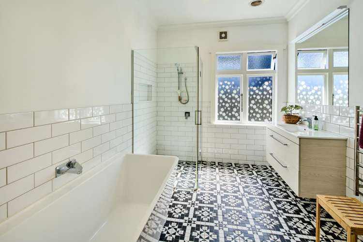 22 Central Terrace Alicetown_17