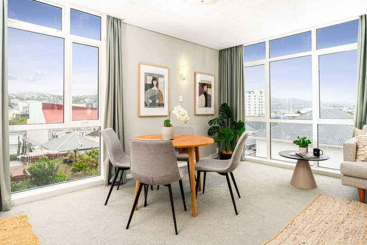 7/5 Levy Street Mount Victoria_2