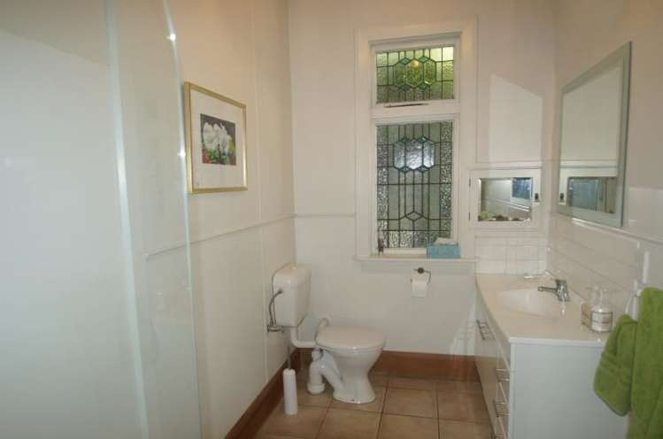 670 Avonside Drive Avonside_6