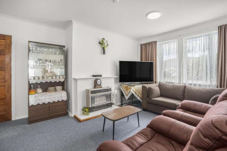 16 Watkins Grove Taita_3