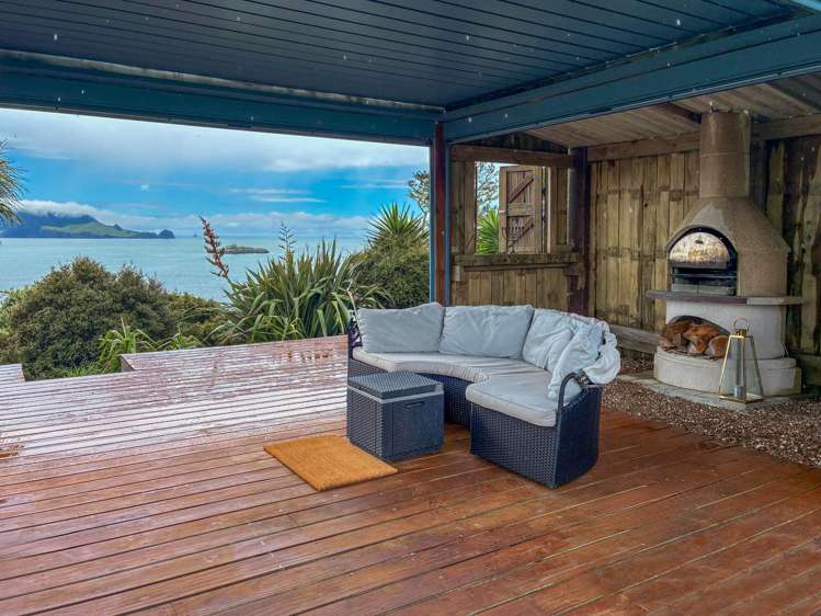 Share 2 Moturoa Island Russell_13