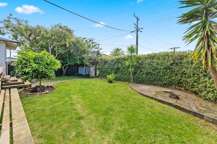 7 Beaubank Road Kelston_20