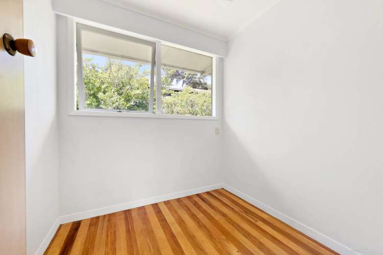 16 Derwent Crescent Titirangi_15