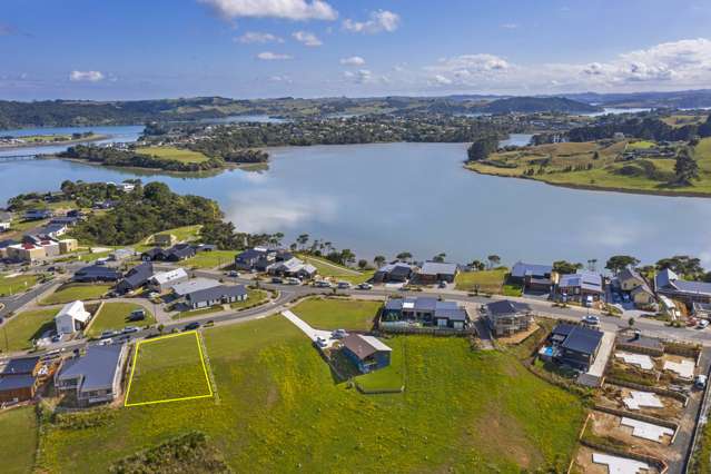 7 Kanuka Street Raglan_2