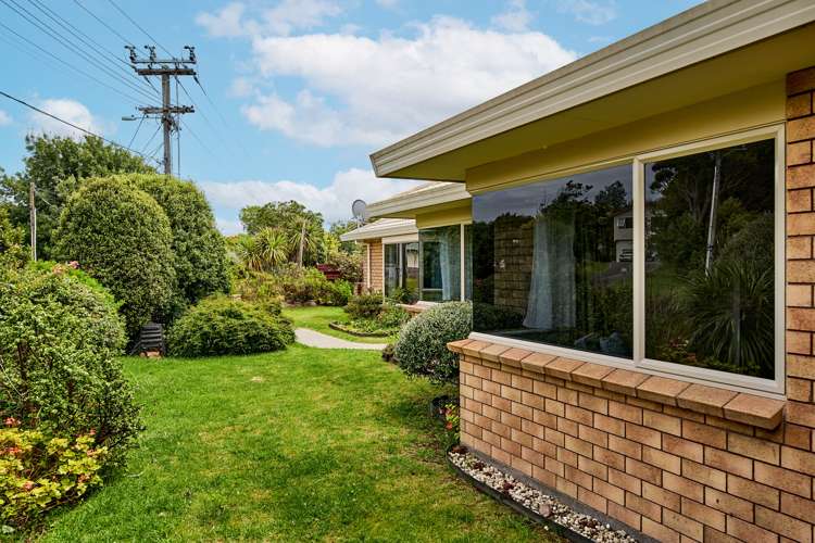 24a Tui Road Raumati Beach_12