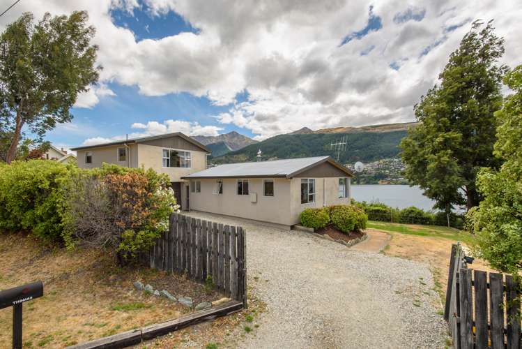 355 Peninsula Road Kelvin Heights_1