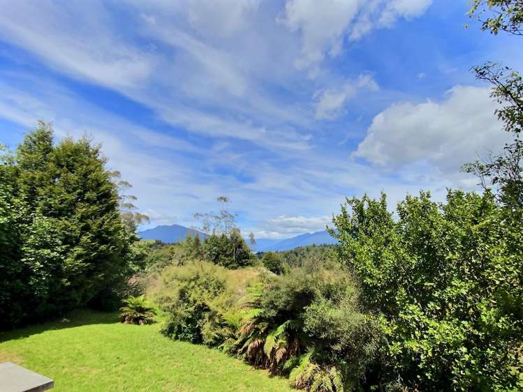 1946 Arnold Valley Road_2