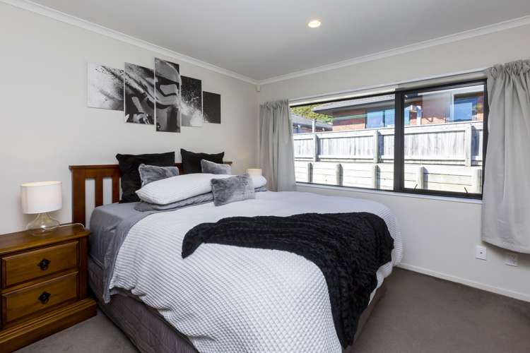 50 King Charles Drive Kingsley Heights_9