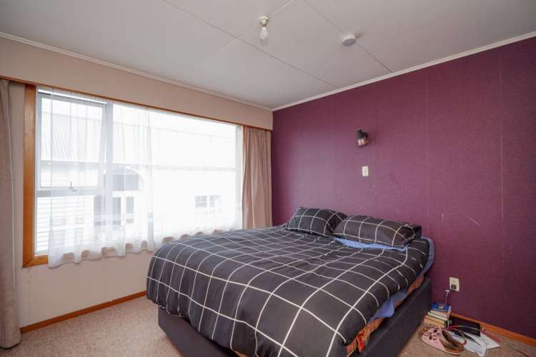 77A Lowe Street Avenal_8