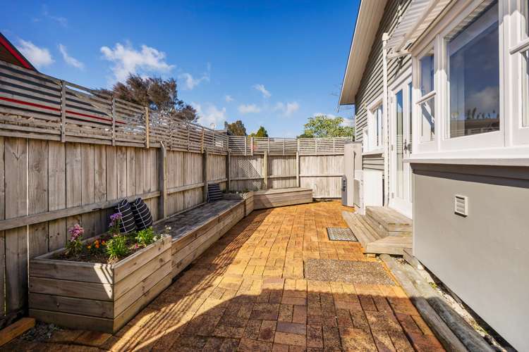 18 Hardley Avenue Mount Roskill_17