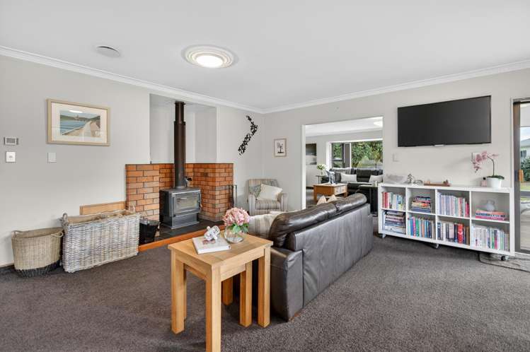 270A High Street South_5