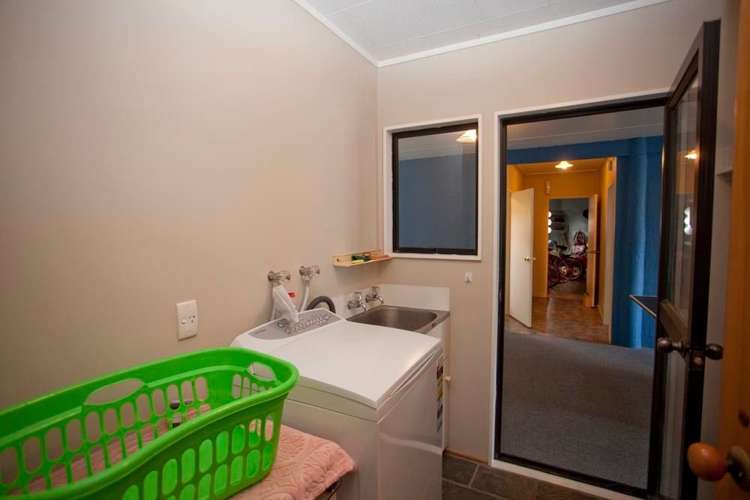 313 Mary Road Whangamata_14