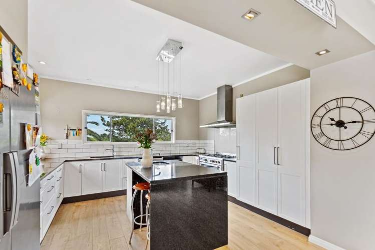 873 Waitakere Road Kumeu_9