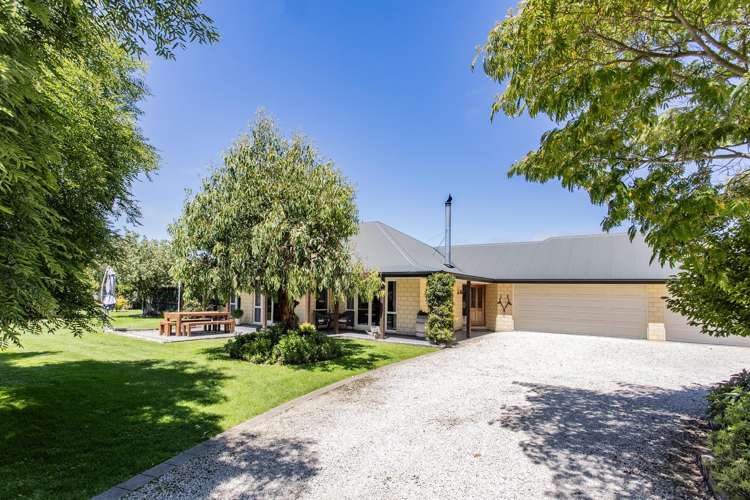 83 Old Main North Road Leithfield_23