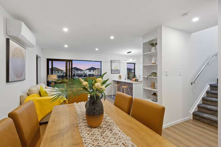 3 Seelie Court Flat Bush_9