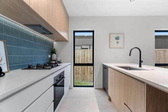 66 Overton Street Rototuna North_1