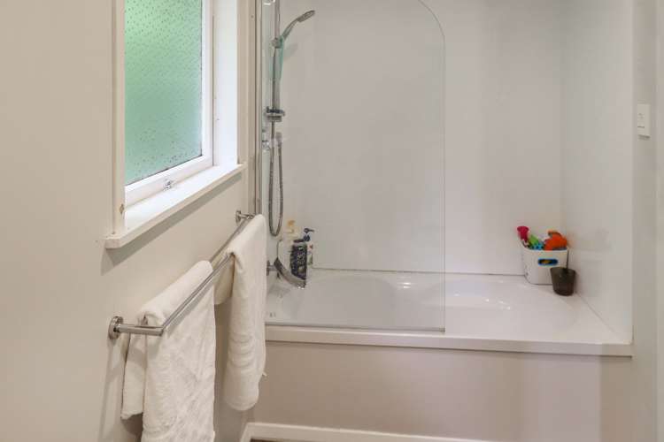 15 James Grove 1350_11