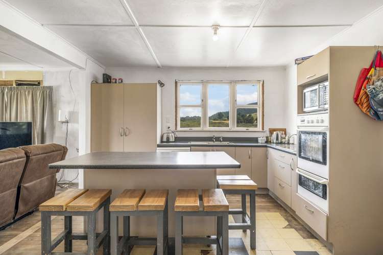 24 Mountain Road Maunganamu_7