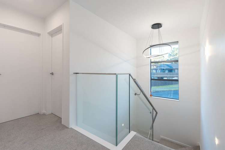 9A Penguin Drive Murrays Bay_10