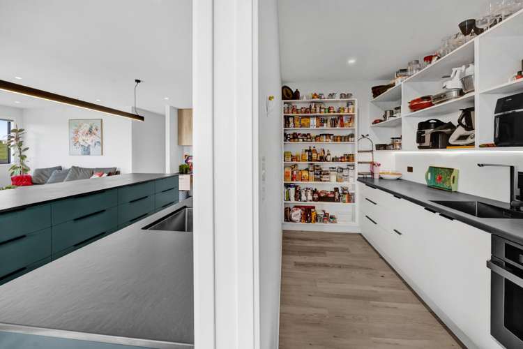 298 Denby Road Hawera_9