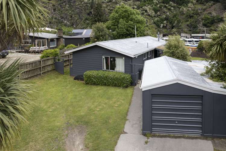 2 Johnson Place Queenstown_2