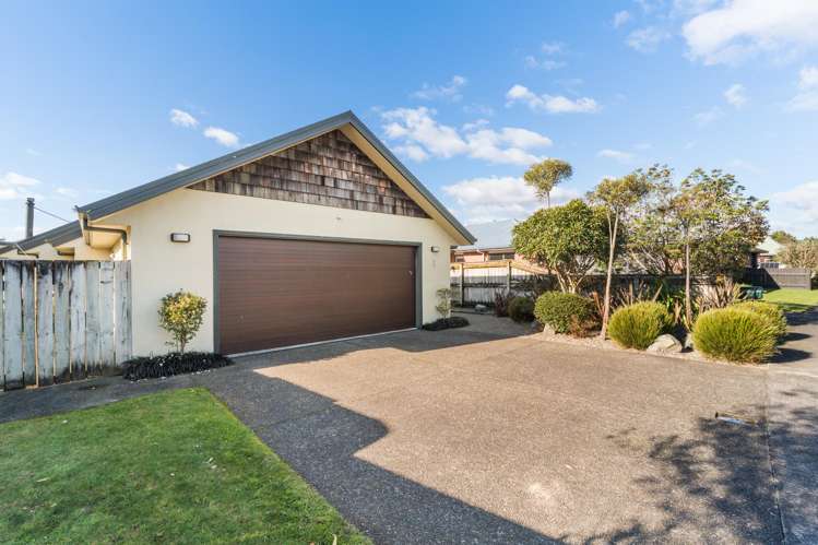 8 Greenwood Place Fitzherbert_0