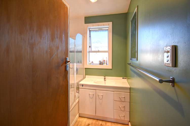 28 Koremata Street Green Island_8