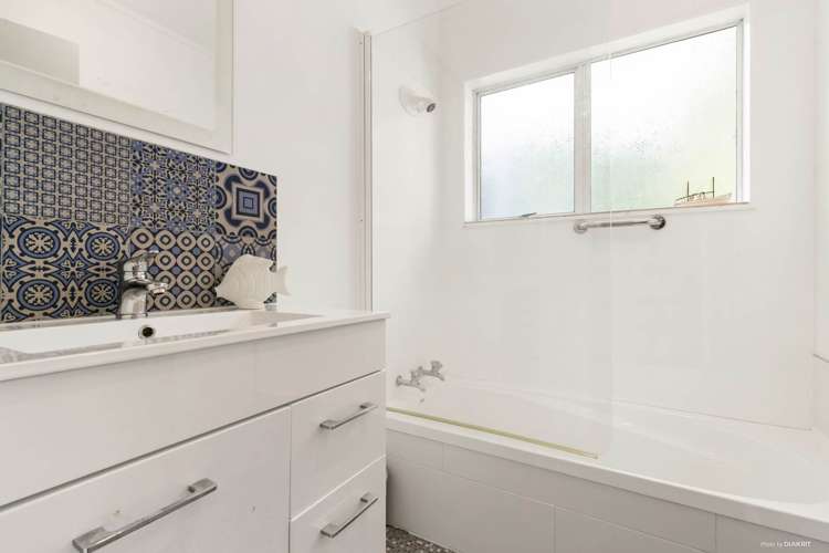 10 Gap Road Manukau Heads_9