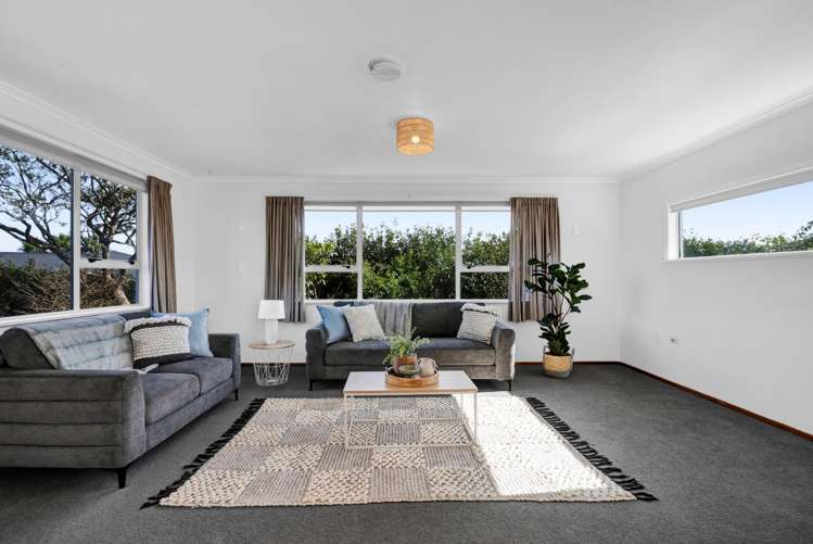 7 Hulke Crescent Bell Block_13