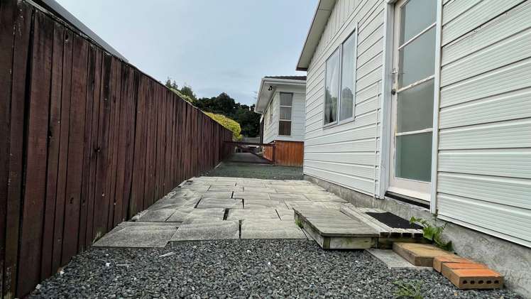 8 Idesia Place Totara Heights_28