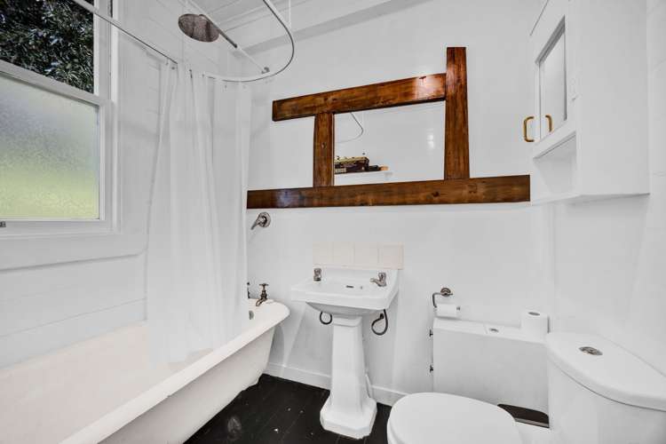 73 Ngatai Street Manaia_14