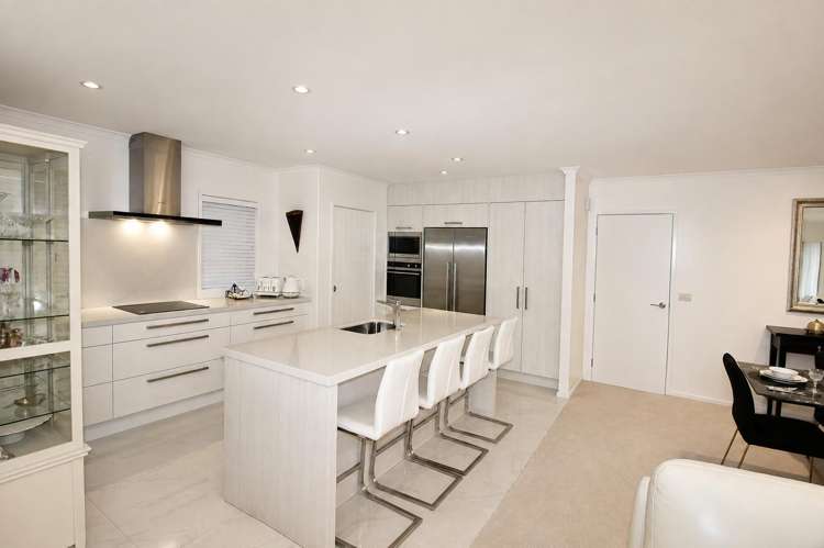 76 Leeward Drive_2