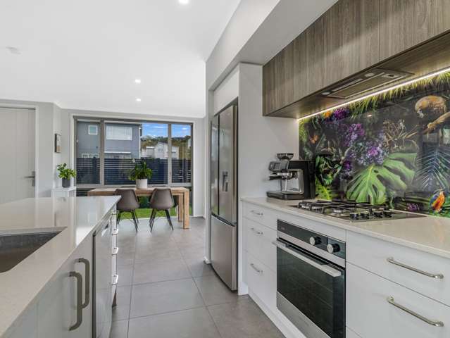 14 Taitonga Lane Stanmore Bay_4