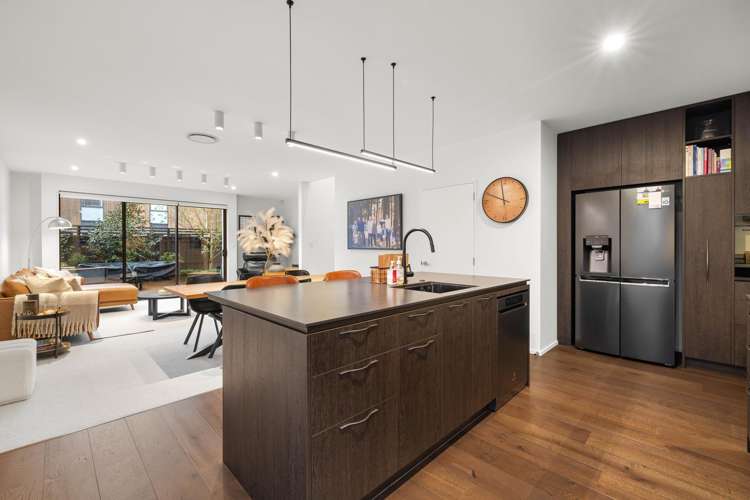 3/39 Webb Street Merivale_12