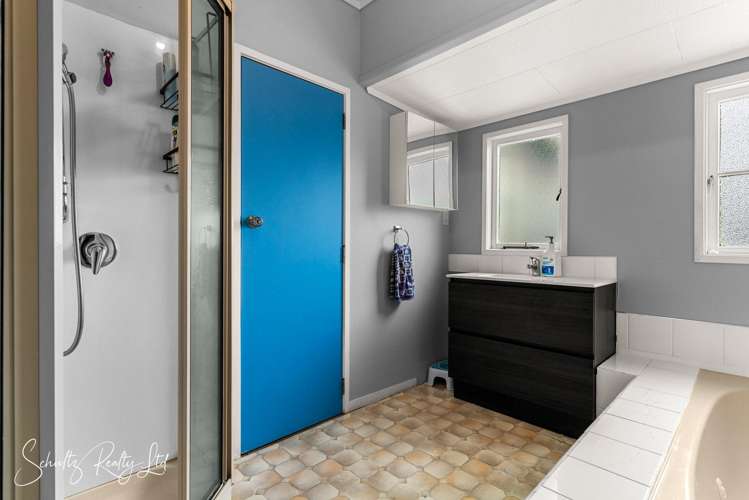 5 Griffin Road Maungaturoto_21