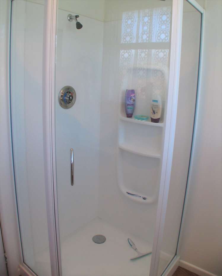 16 Freestone Place Manapouri_12