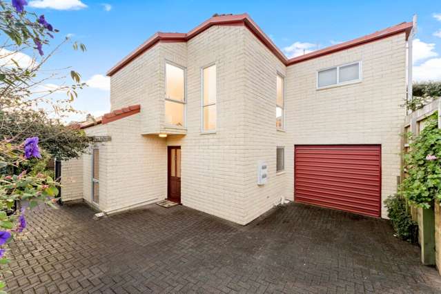 23a Inverary Avenue Epsom_1