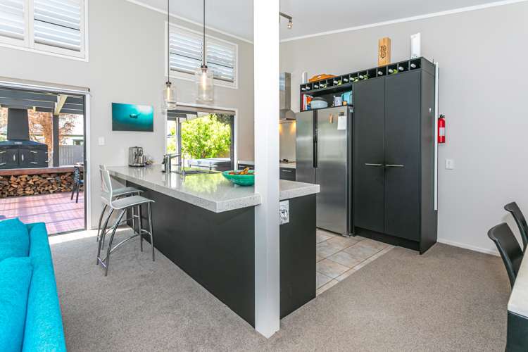 35 Grierson Close Hahei_10