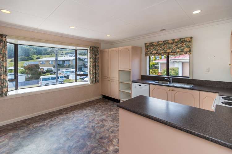 35 Elwyn Crescent Green Island_6