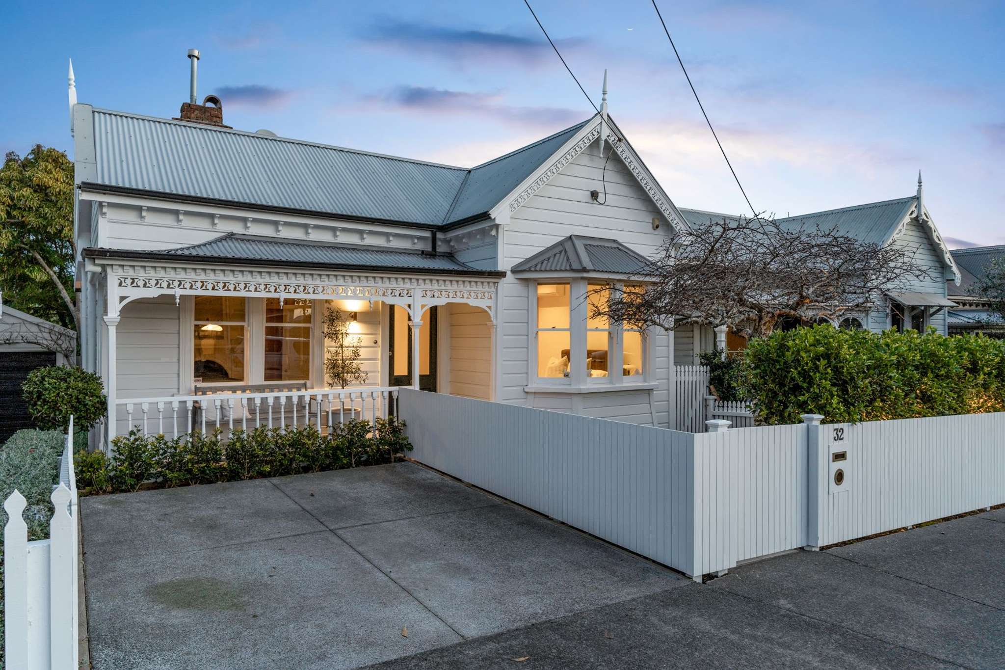 Friends sell renovated Grey Lynn investment property which they bought when they were 25